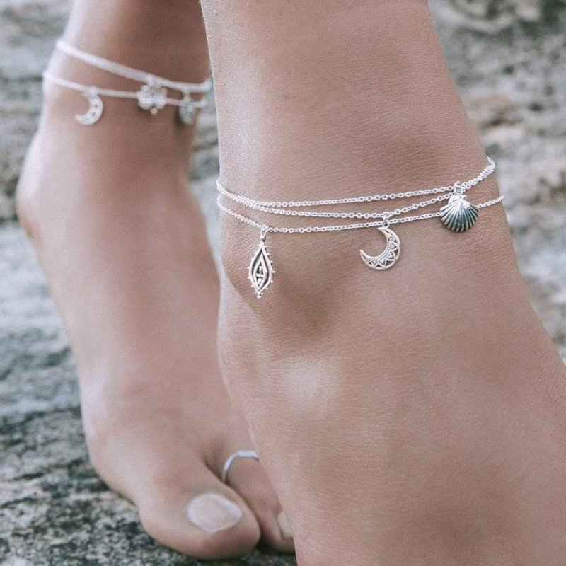 Dainty Seashell Anklet - Image 2