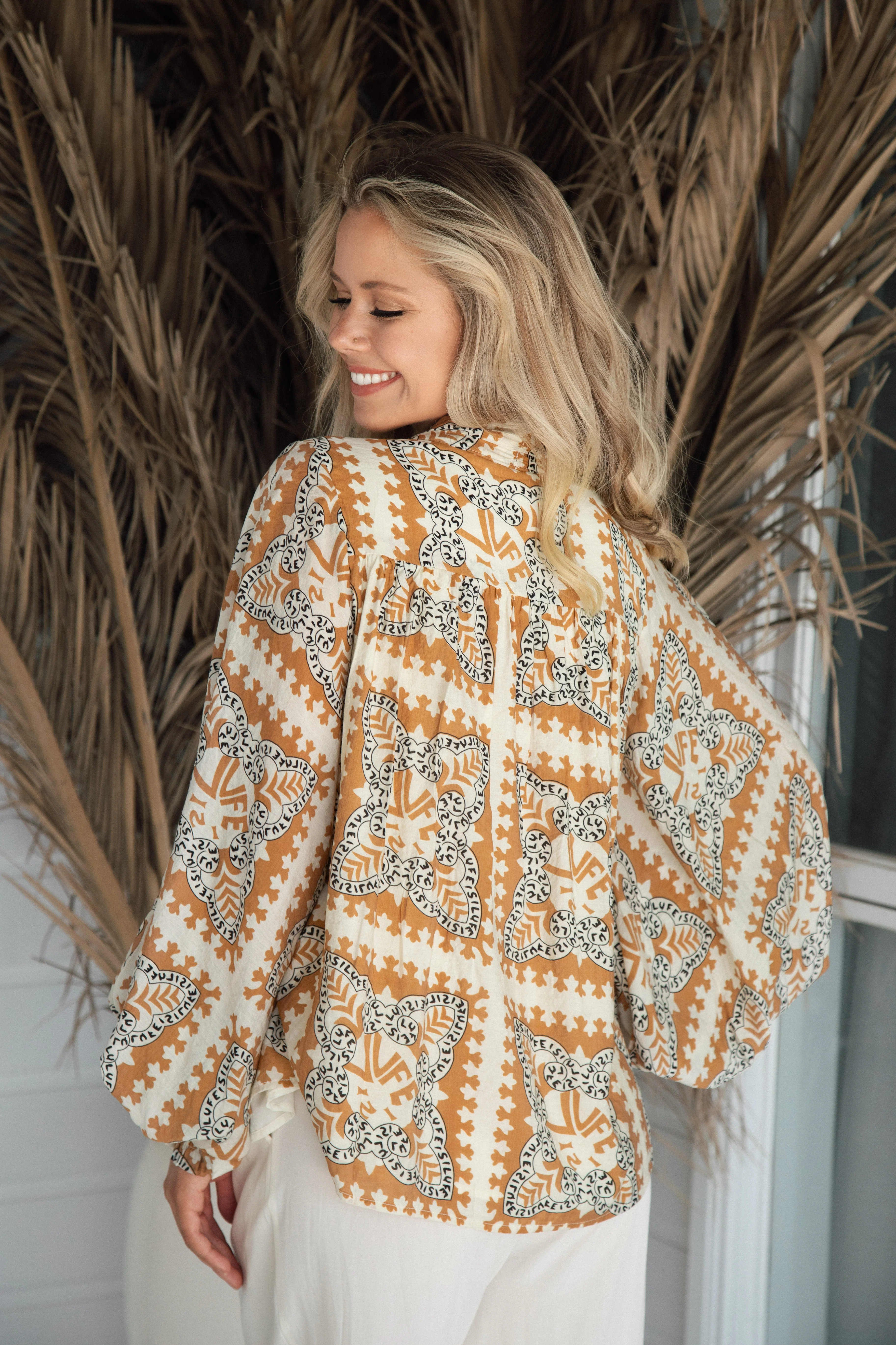 Aurora Blouse - Latte - Image 5