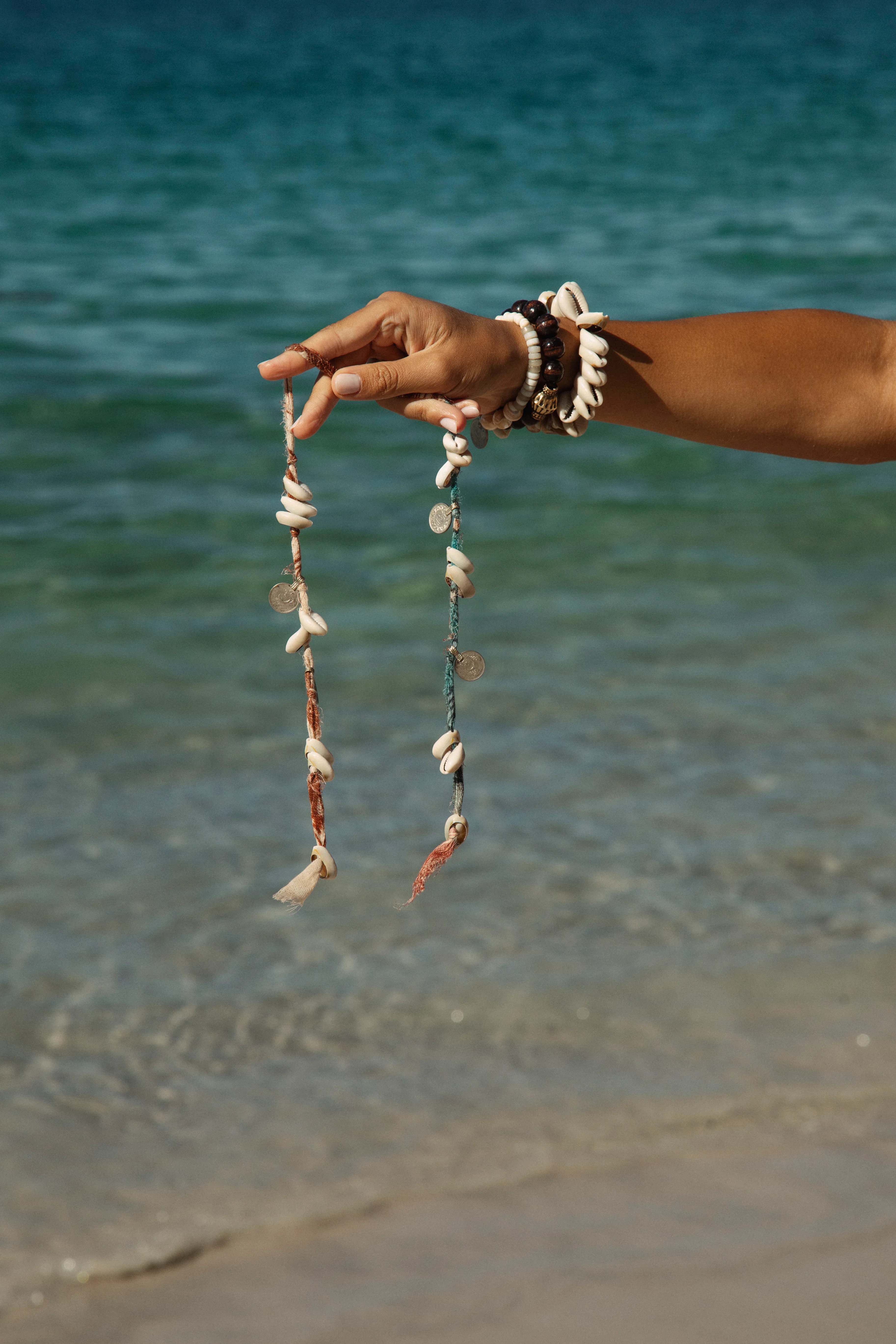 Cowrie Shell Lariat - Short