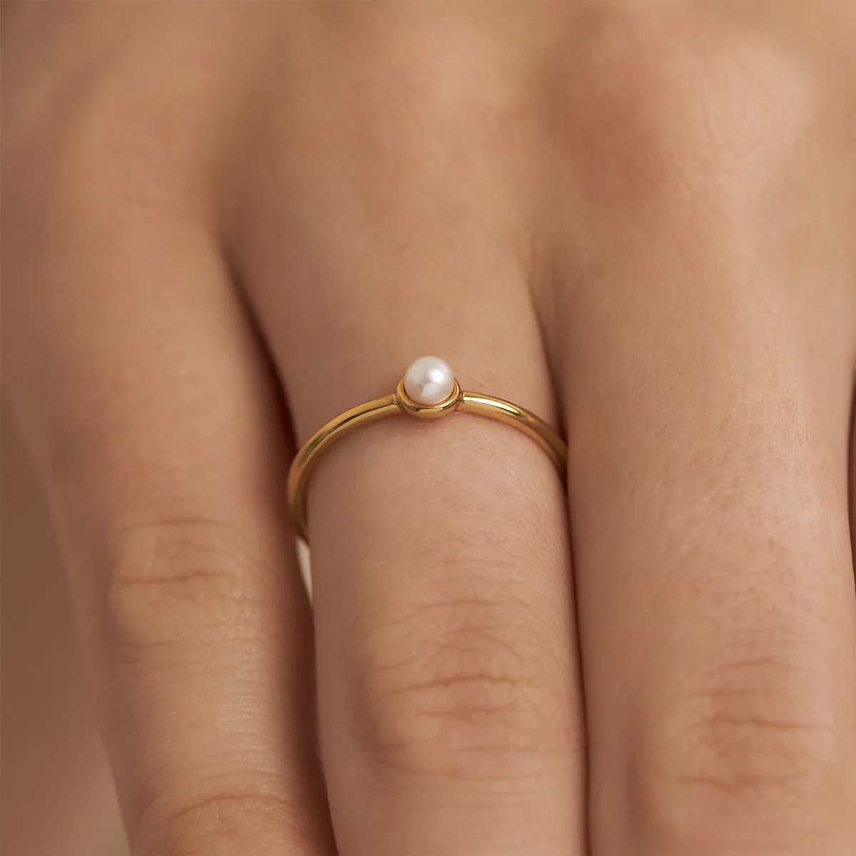 Delicate pearl Ring Gold - Image 4