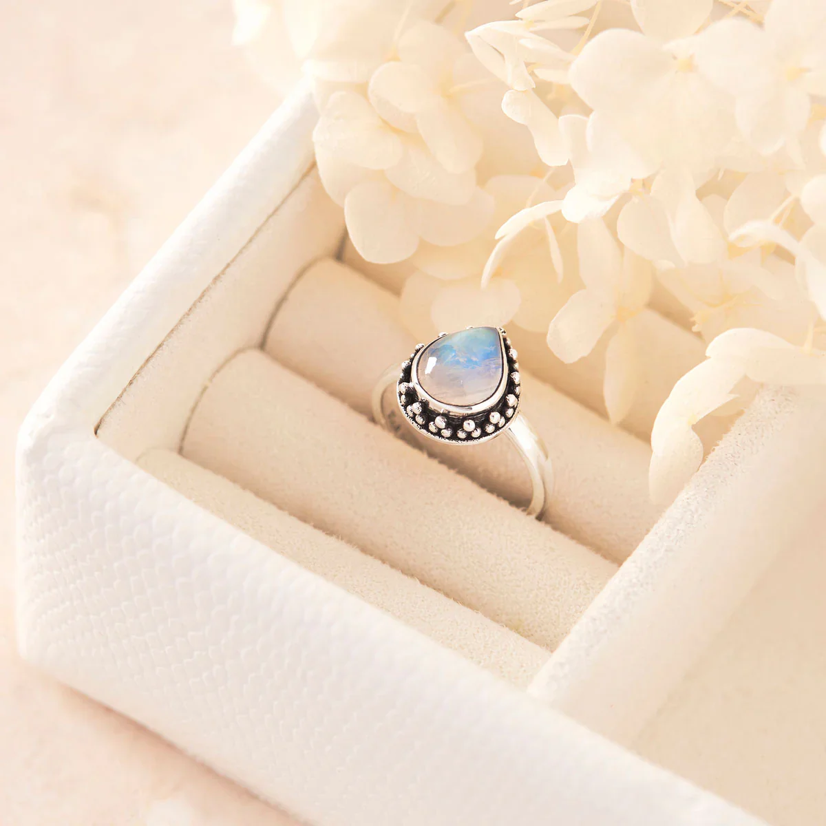 Empyrean Moonstone Ring - Image 3