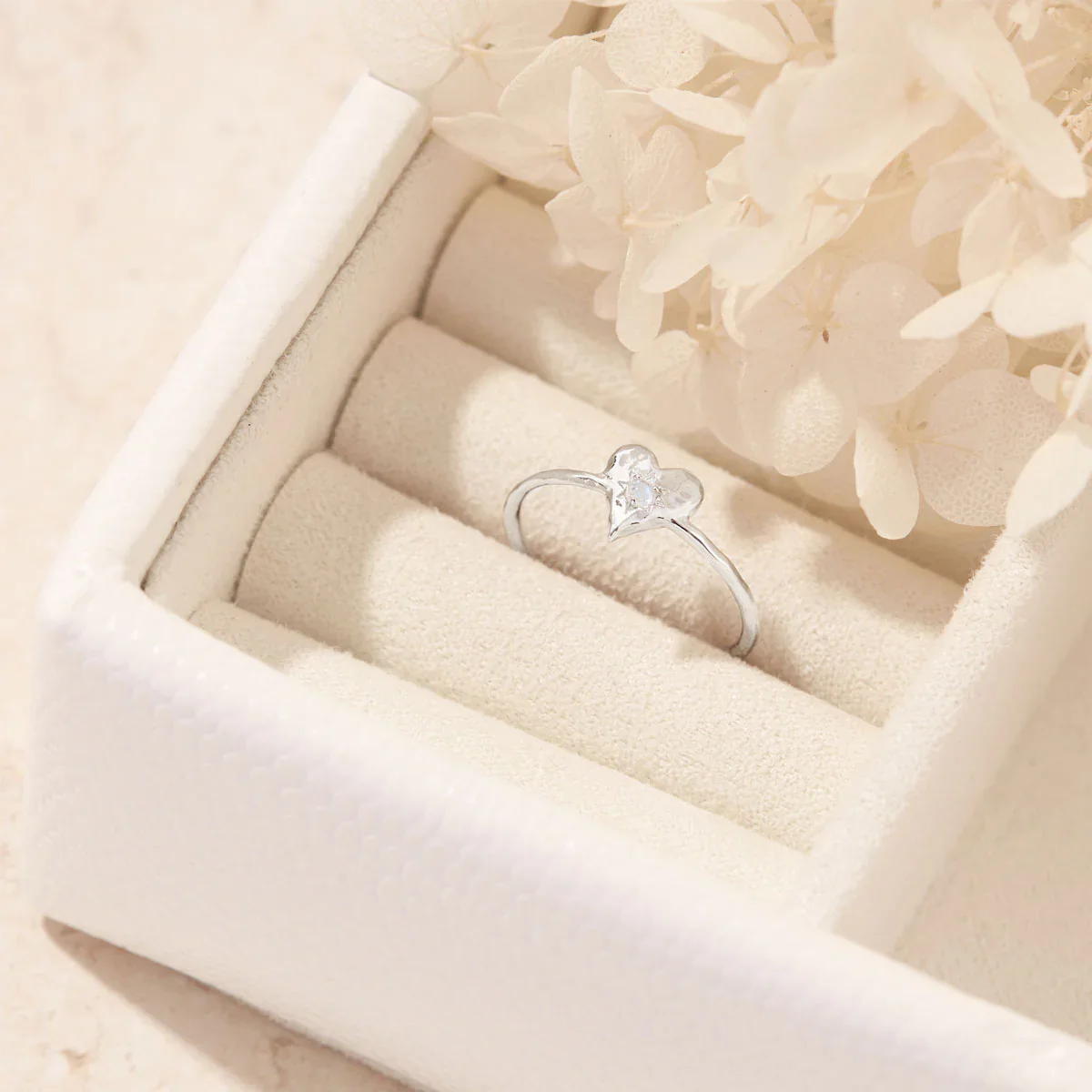 Love Heart Moonstone Ring - Image 3