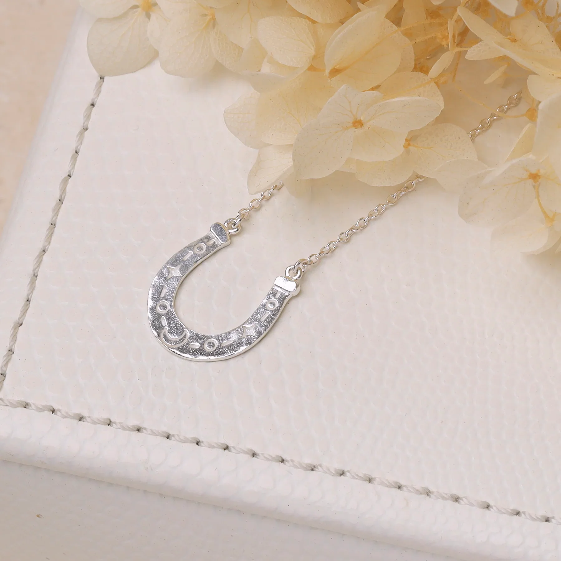 Lucky Horseshoe Necklace - Image 3