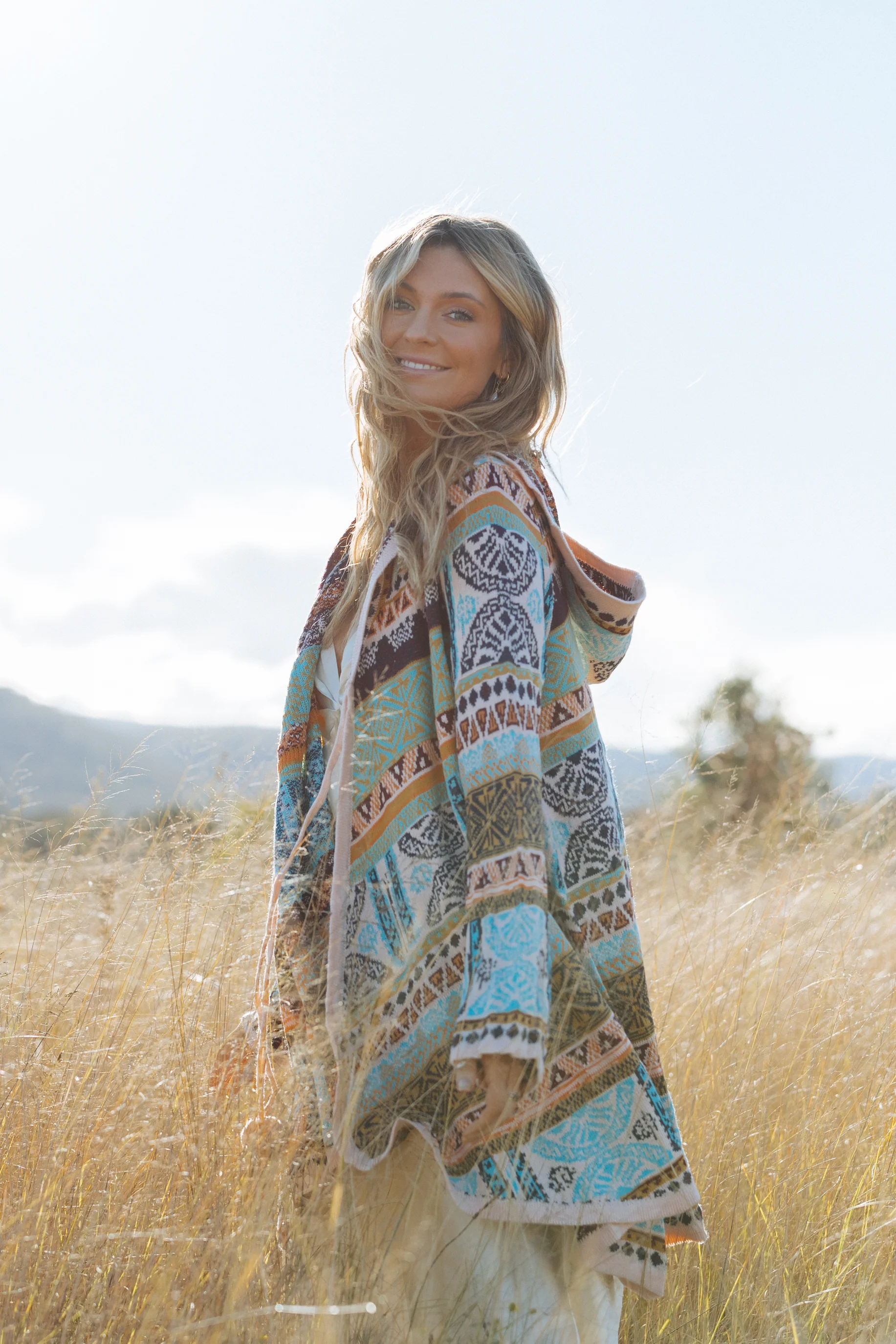 One Love Hooded Cardi - Nomad - Image 5