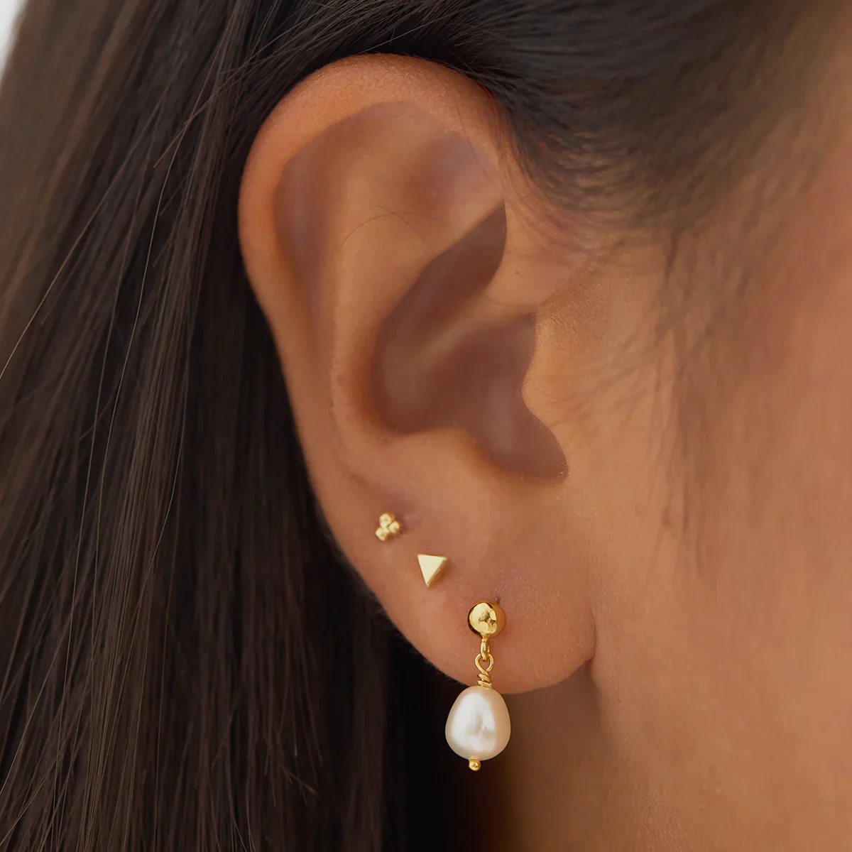 Pearl Drop Studs Gold - Image 2