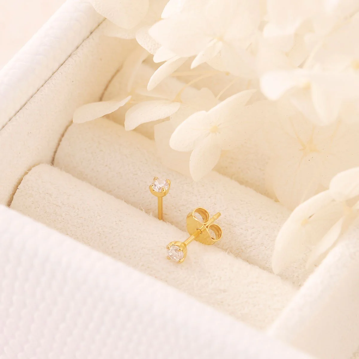 Delicate Crystal Studs Gold - Image 3