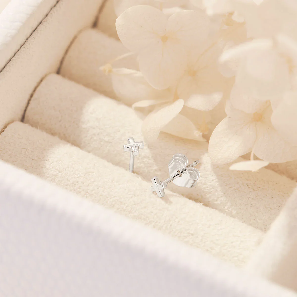 Tiny Kiss Studs - Image 3