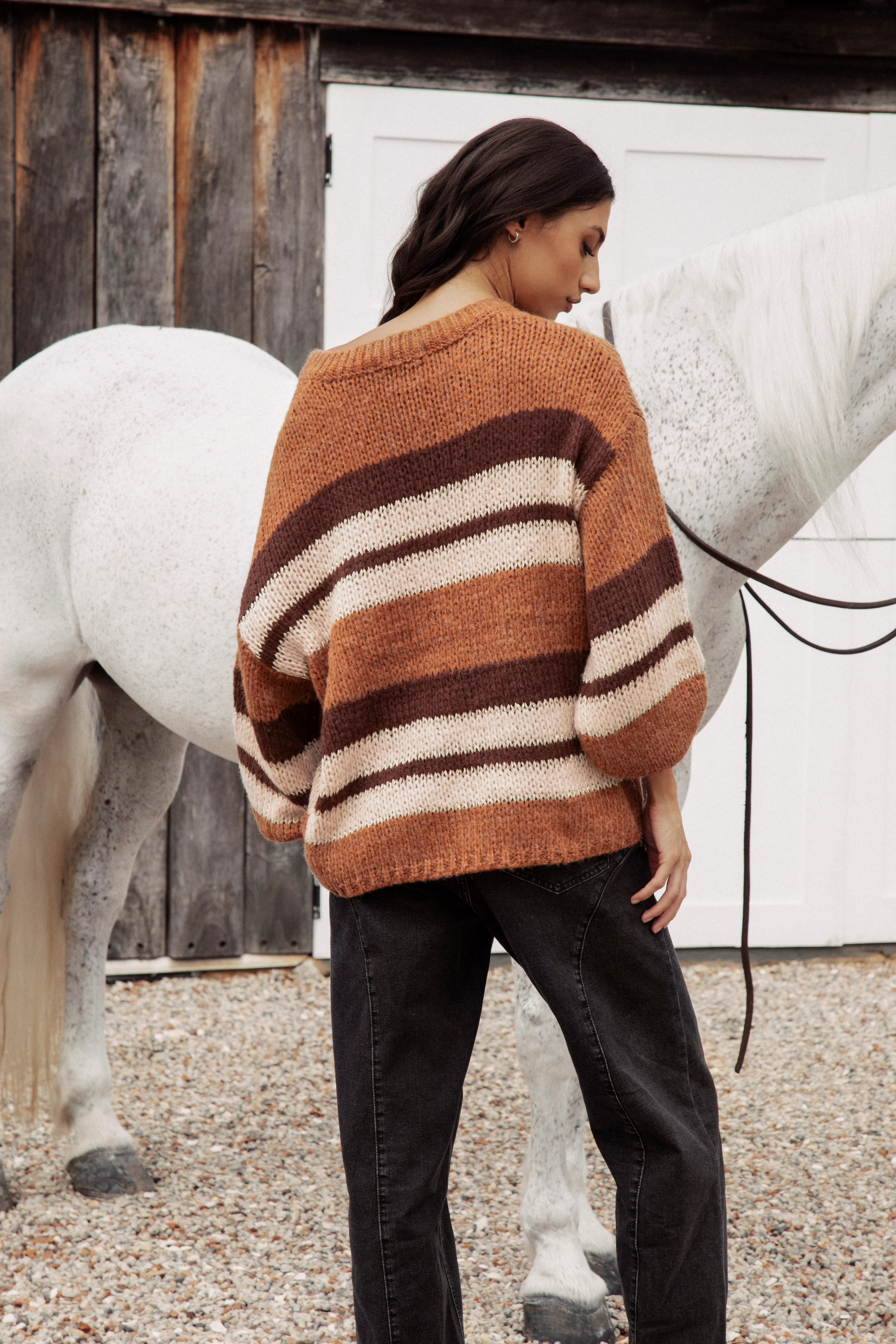 Soren V-Neck Knit - Rust - Image 5