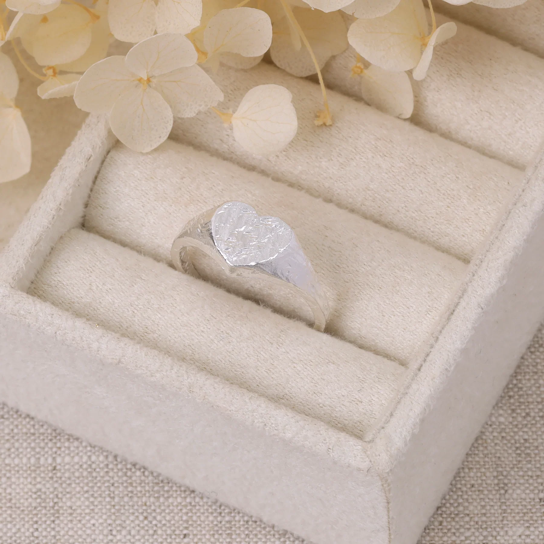 Textured Amore Signet Ring - Image 3