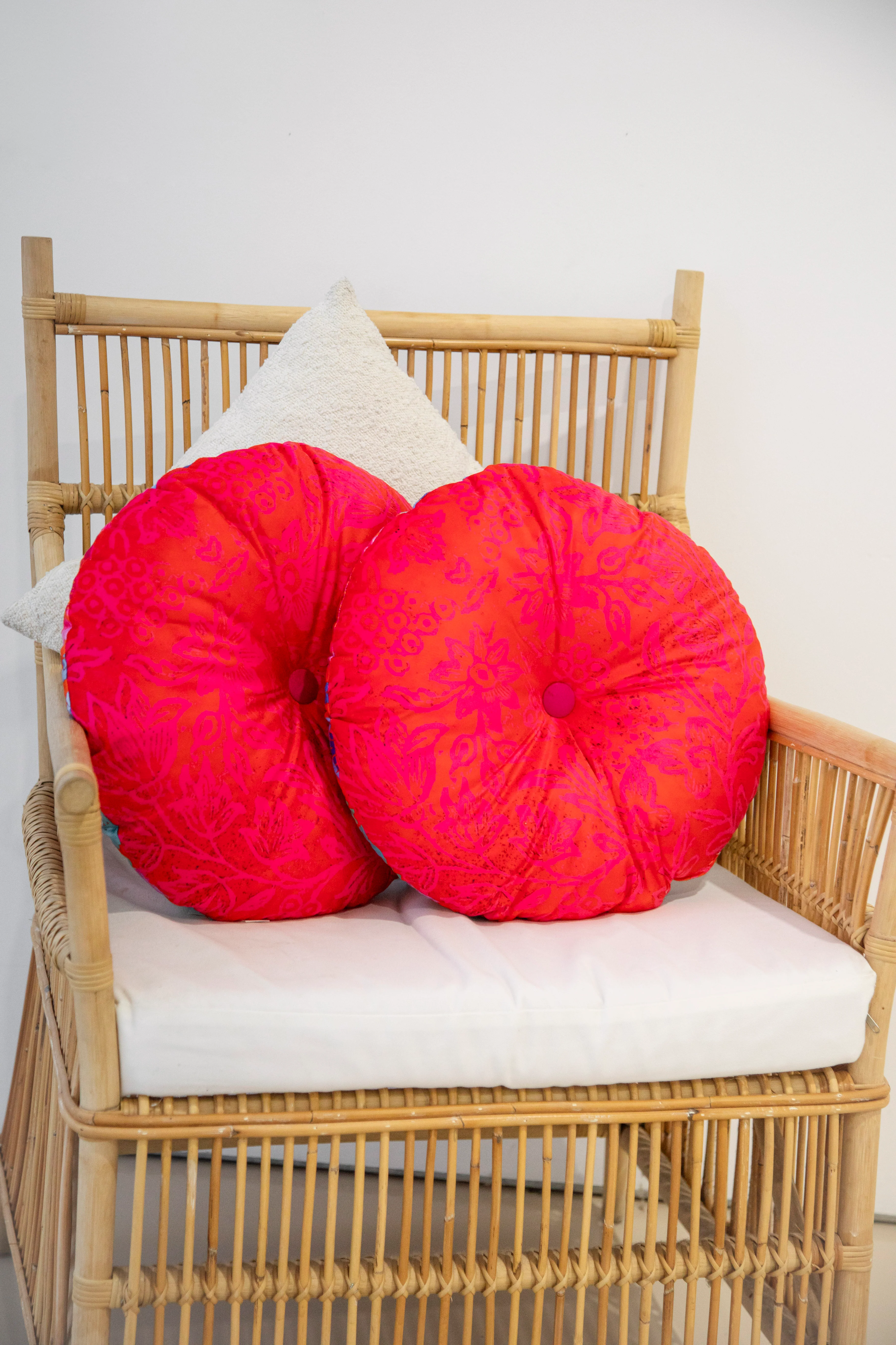 Velvet Cushion Round - Birds and Roses - Image 2