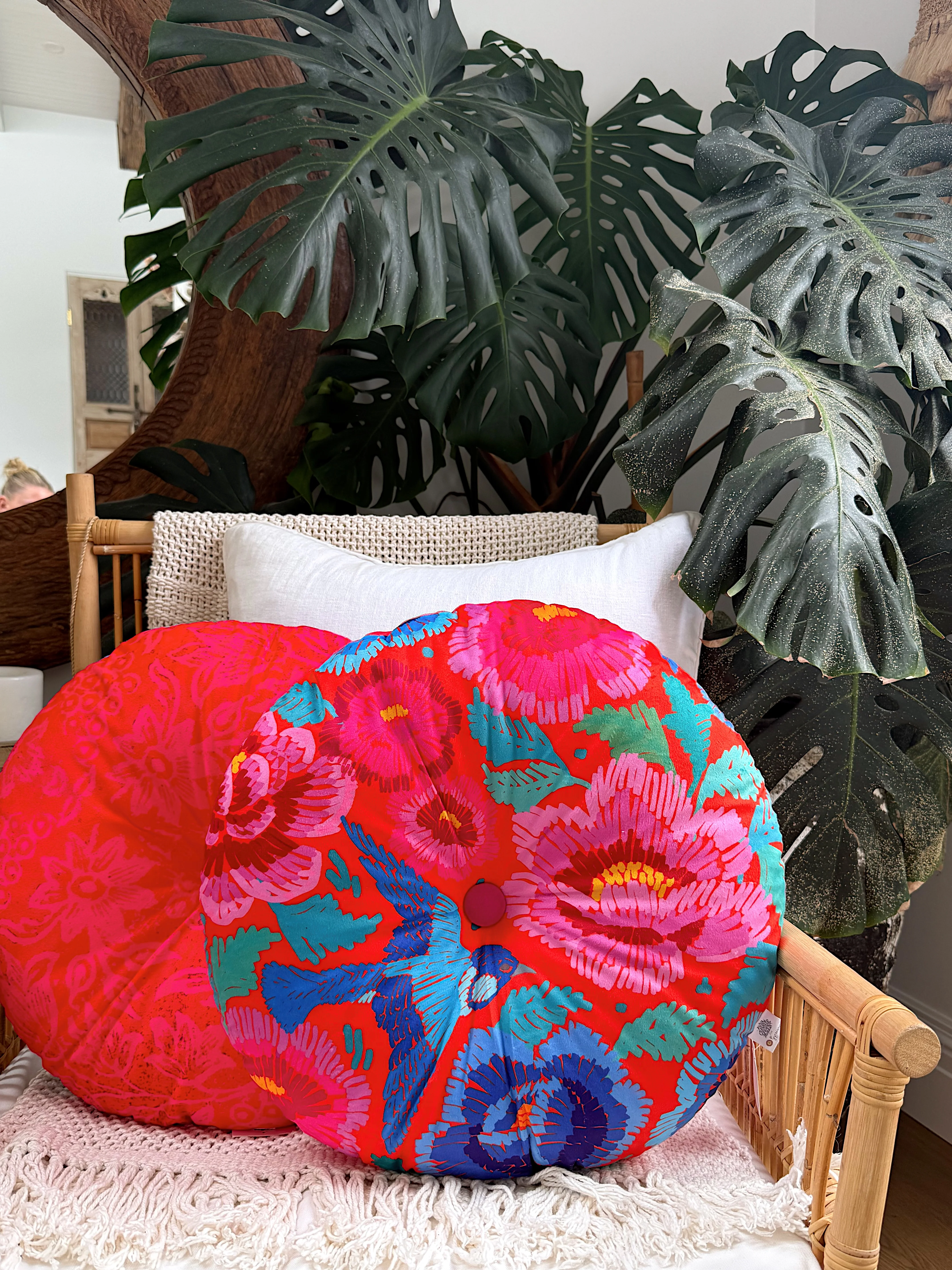 Velvet Cushion Round - Birds and Roses - Image 3