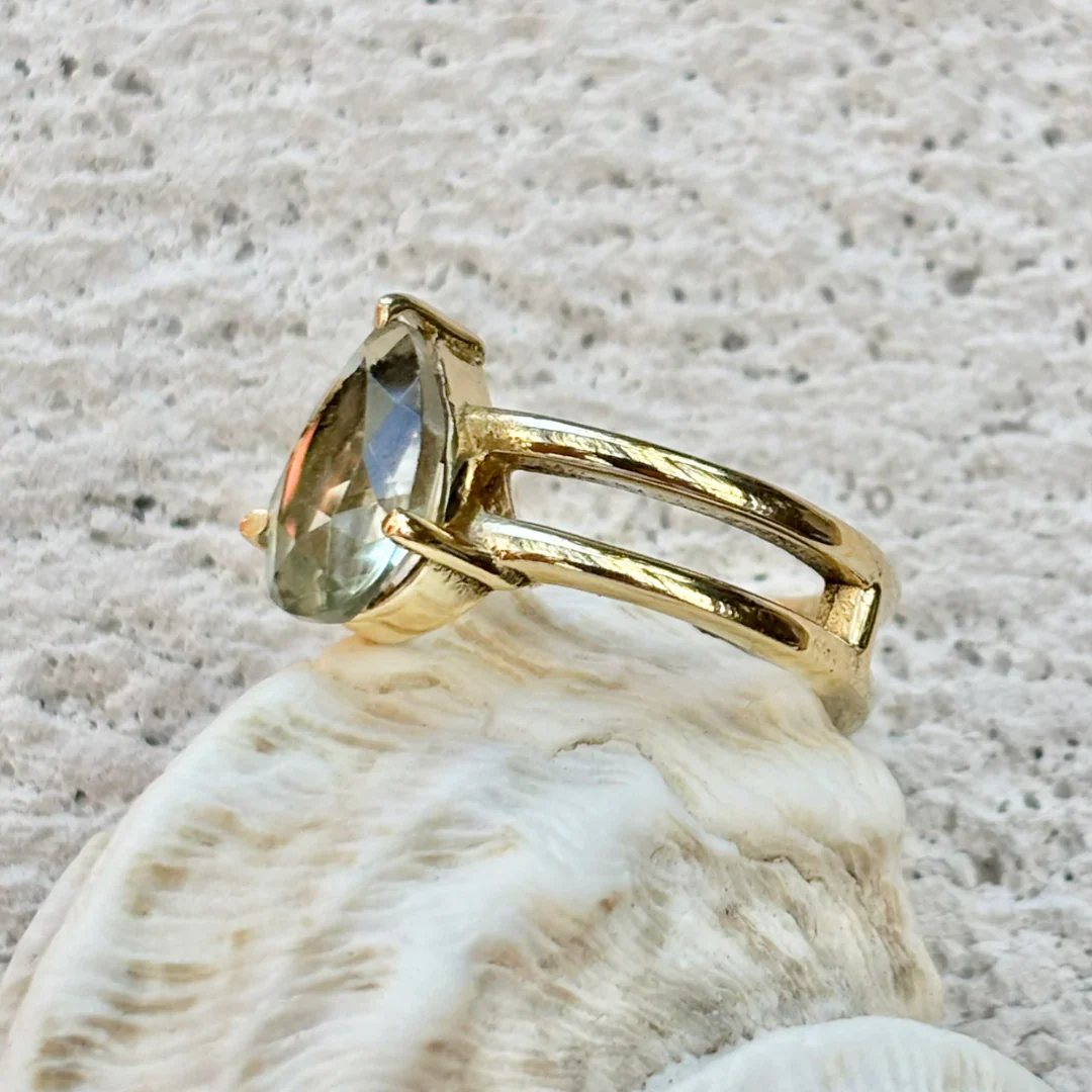 Vinaka Brass Ring - Image 2